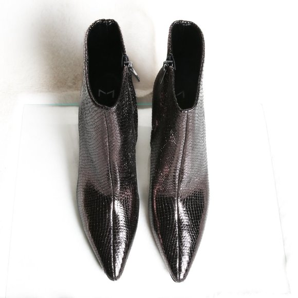 Marc Fisher NWOT Kulika Heeled Metallic Booties | Size 7 1/2 - Picture 6 of 8